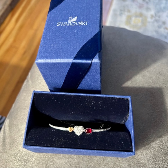 Swarovski Duo Heart Bangle Gold,Silver, Red Stone - Picture 7 of 7
